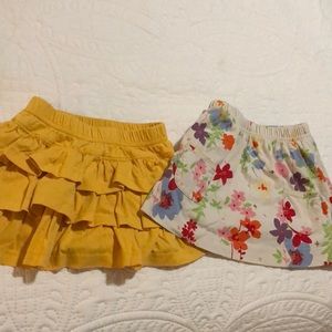 Hanna Andersson skort bundle! Yellow ruffle & white/flowers. Size 100/4T